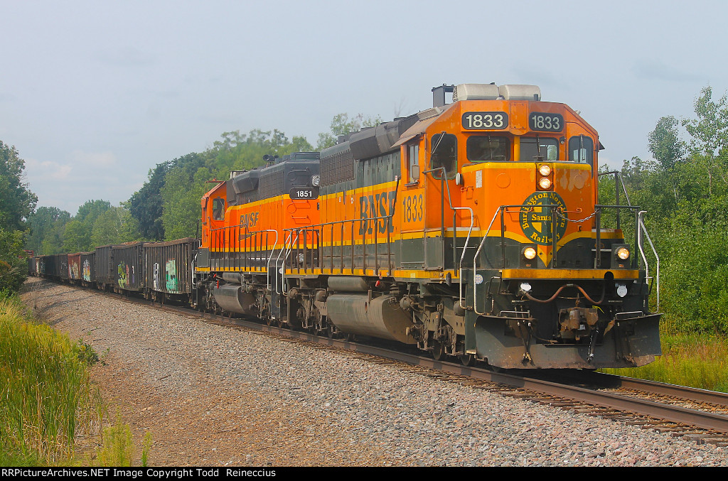 BNSF 1833